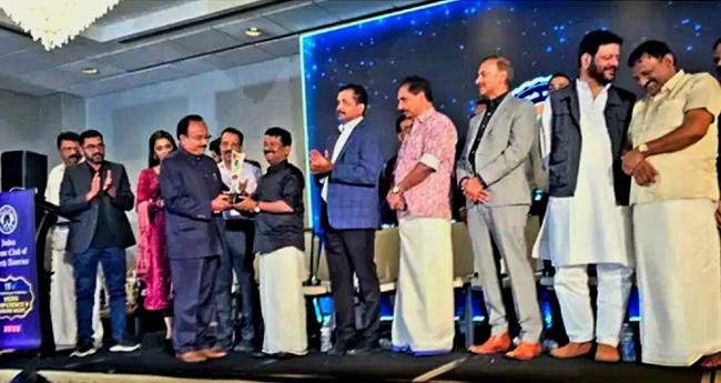 ജോ​ർ​ജ് തു​മ്പ​യി​ലി​ന് ഇ​ന്ത്യ പ്ര​സ് ക്ല​ബി​ന്‍റെ “പ​യ​നി​യ​ർ ഇ​ൻ ജേ​ണ​ലി​സം’ അ​വാ​ർ​ഡ്