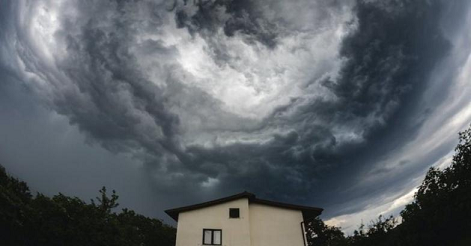 ഈസ്റ്റ് കോസ്റ്റിൽ നോർഈസ്റ്റർ: കടൽപാതം, കനത്ത മഴ, ശക്തമായ കാറ്റ് എന്നിവയ്ക്ക് സാധ്യത