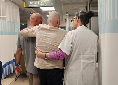 മോചിതരായ ബന്ദികളിൽ ചിലർ ഇപ്പോഴും ആശുപത്രിയിൽ ചികിത്സയിൽ