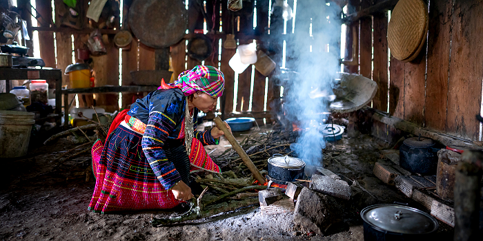ഇന്ത്യയിൽ അന്തരീക്ഷ മലിനീകരണത്തിന്റെ കെടുതികൾ: പുരുഷന്മാരേക്കാൾ കൂടുതൽ ദുരിതമനുഭവിക്കുന്നത് സ്ത്രീകളും കുട്ടികളും