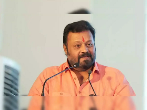 ‘കമ്മ്യൂണിസം കൊണ്ട് തുലഞ്ഞുപോയ ആലപ്പുഴയിൽ എയിംസ് വരണം’: സുരേഷ് ഗോപി