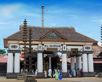 വൈക്കം മഹാദേവക്ഷേത്രത്തിലും സ്വർണക്കൊള്ള: വഴിപാടായി ലഭിച്ച 28 പവൻ കാണാനില്ല