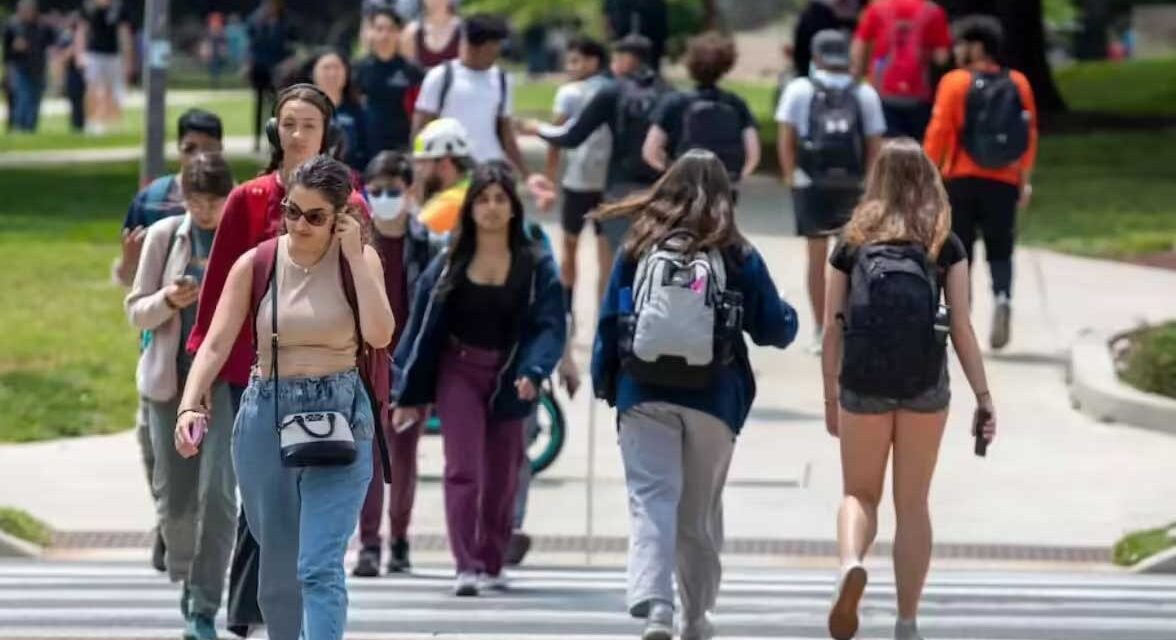 കുടിയേറ്റ നിയന്ത്രണം: യുഎസിലേക്കുള്ള വിദേശ വിദ്യാർത്ഥികളുടെ വരവിൽ വൻ ഇടിവ്