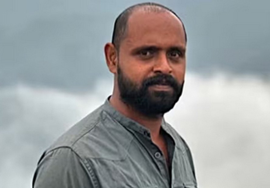 മകന്റെ ചോറൂണു ദിവസം പിതാവ് തൂങ്ങിമരിച്ച നിലയിൽ; ലക്ഷങ്ങളുടെ കടബാധ്യത