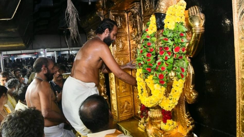 ശബരിമലയിൽ സ്വർണ്ണ മോഷണം: ദേവസ്വം ബോർഡ് അധ്യക്ഷന് കാലാവധി നീട്ടിനൽകിയേക്കില്ല