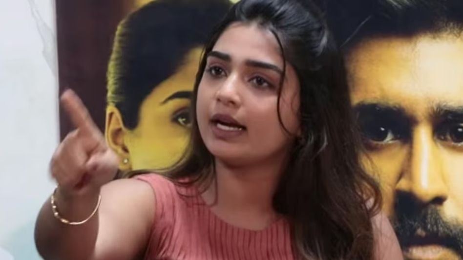 ശരീര ഭാരം എത്രയെന്ന് ചോദ്യം; വ്ലോഗര്‍ക്ക് ചുട്ട മറുപടി നൽകി ഗൗരി കിഷൻ