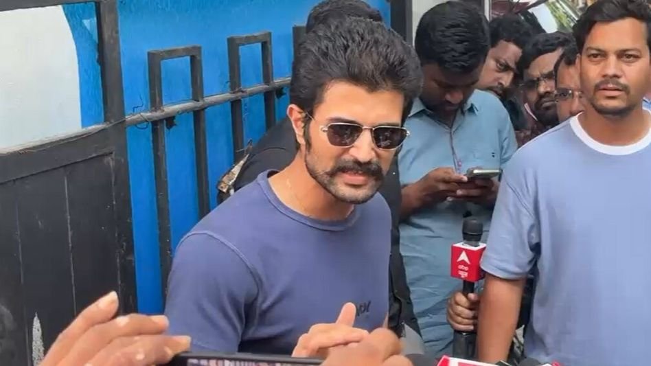 ഓൺലൈൻ വാതുവെപ്പ് കേസ്: നടൻ വിജയ് ദേവരകൊണ്ടയെ ചോദ്യം ചെയ്തു