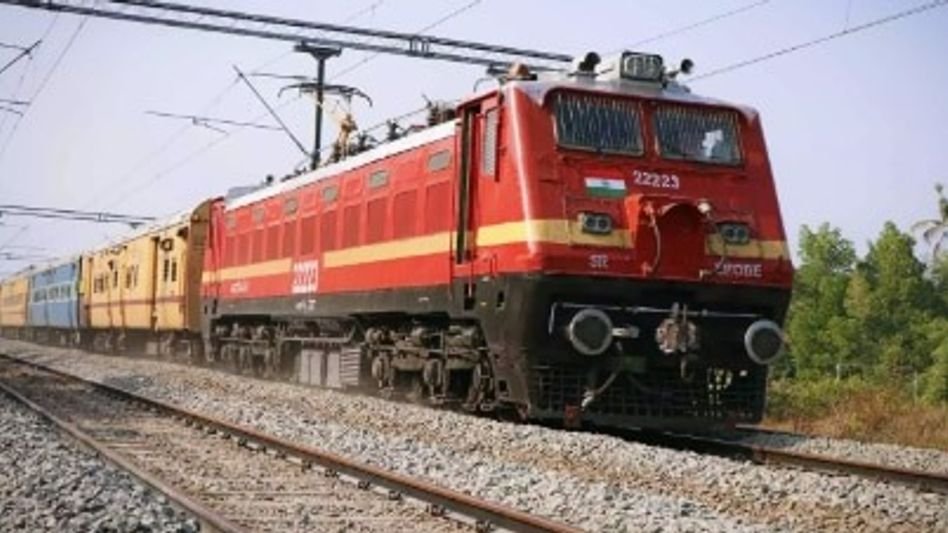 പരീക്ഷയുമില്ല, അഭിമുഖവുമില്ല; റെയിൽവേയിൽ ജോലി, 1785 ഒഴിവുകൾ!