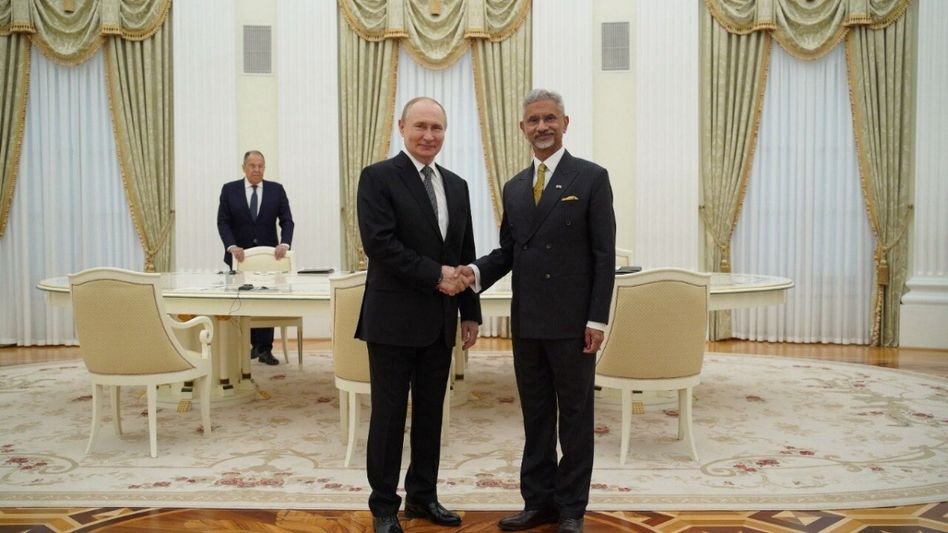 എസ്.സി.ഒ ഉച്ചകോടി: പുടിനുമായി കൂടിക്കാഴ്ച നടത്തി ജയശങ്കർ, ഭീകരതയോട് സഹിഷ്ണുത പാടില്ലെന്ന് ആവർത്തിച്ചു