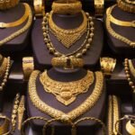 സംസ്ഥാനത്തെ സ്വർണ്ണവിലയിൽ നേരിയ ആശ്വാസം; പവന് 1120 രൂപ കുറഞ്ഞു