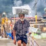 അമ്മ മരിച്ചതോടെ ആത്മീയതയിലേക്ക്; കാല്‍നടയായി ശബരിമലയിലേക്ക്, 25 കൊല്ലമായി എല്ലാദിവസവും മല കയറുന്ന ശ്രീധരന്‍ സ്വാമി