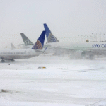 ഷിക്കാഗോയിൽ റെക്കോർഡ് തകർത്തു മഞ്ഞുവീഴ്ച 1,400ൽ അധികം വിമാനങ്ങൾ റദ്ദാക്കി