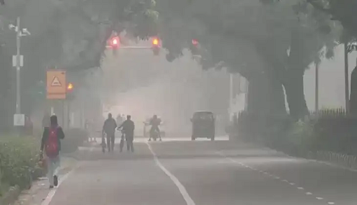 വായു മലീനീകരണം: ദില്ലി സർക്കാർ ഓഫീസ് ജീവനക്കാർക്ക് വർക്ക് ഫ്രം ഹോം പ്രഖ്യാപിച്ചു