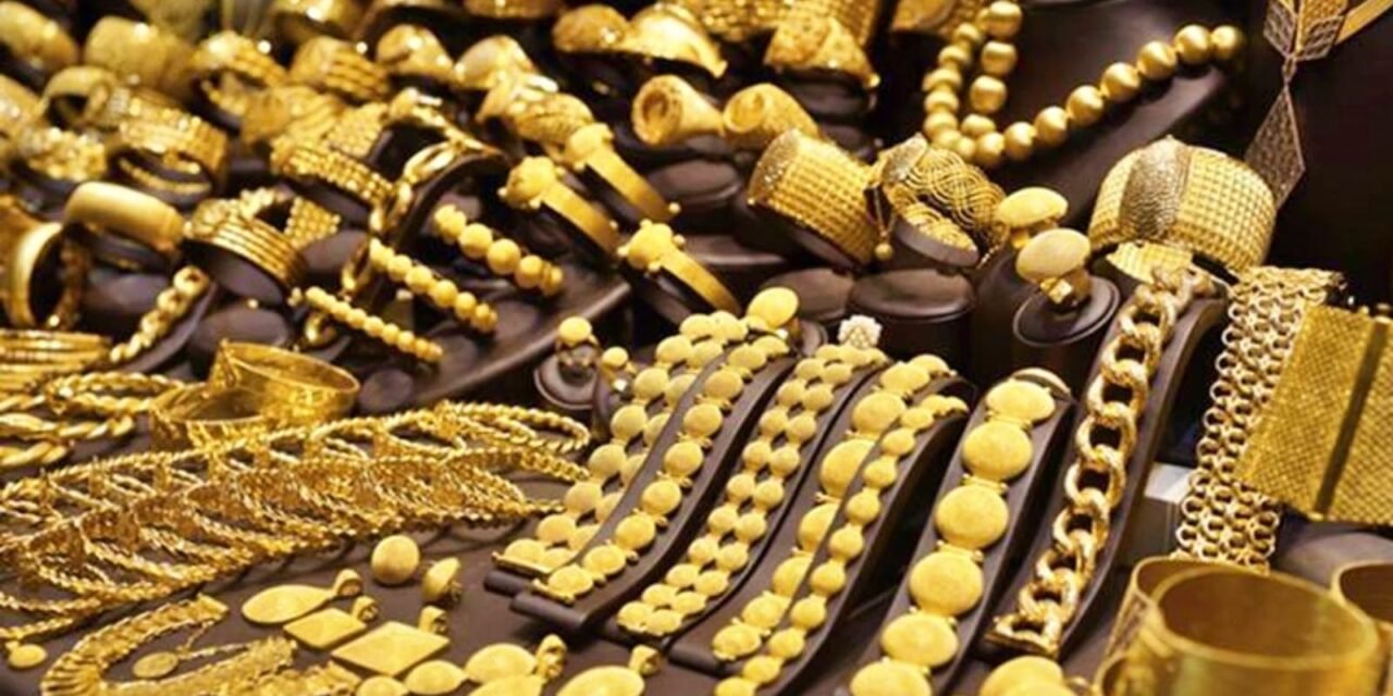 വീണ്ടും ചരിത്രം കുറിച്ച് സ്വർണവില; പത്തുദിവസത്തിനിടെ കുതിച്ചുയർന്നത് അയ്യായിരത്തിലധികം രൂപ