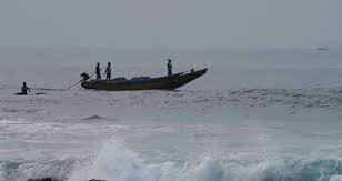 35 ഇ​ന്ത്യ​ൻ മ​ത്സ്യ​ത്തൊ​ഴി​ലാ​ളി​ക​ൾ ല​ങ്ക​ൻ സേ​ന​യു​ടെ പി​ടി​യി​ൽ