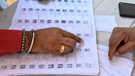 കോട്ടയം ജില്ലാപഞ്ചായത്ത് :കേരളാ കോൺഗ്രസ് സ്ഥാനാർഥികളെ പാർട്ടി ചെയർമാൻ പി ജെ ജോസഫ് പ്രഖ്യാപിച്ചു