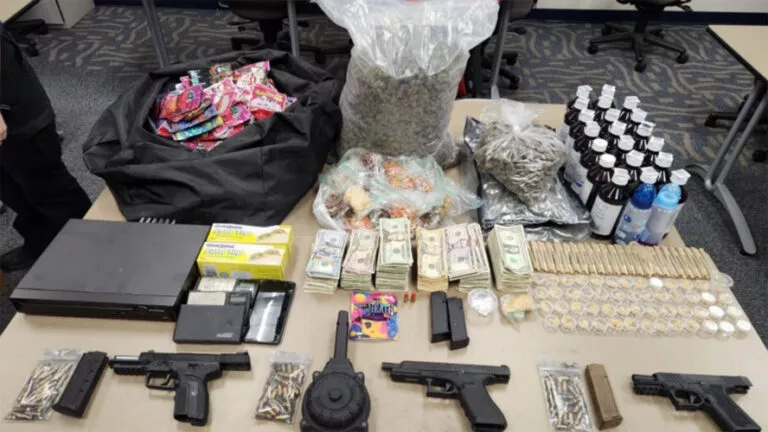 ഡാലസിൽ വാഹന പരിശോധനക്കിടെ വൻ മയക്കുമരുന്ന് വേട്ട; 2 പേർ അറസ്റ്റിൽ