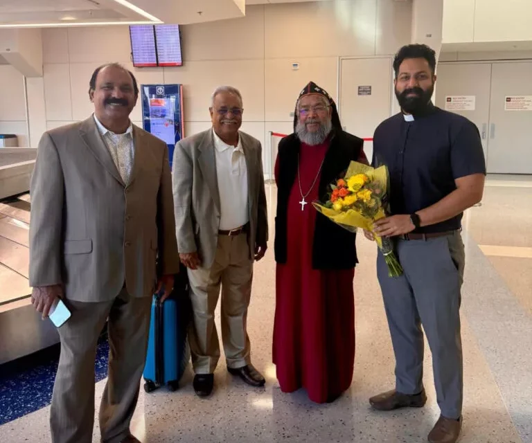 ഭദ്രാസനാധിപൻ അബ്രഹാം മാർ പൗലോസിനു   ഡാളസിൽ ഊഷ്മള സ്വീകരണം; ഞായറാഴ്ച സെഹിയോൻ പള്ളിയിൽ വിശുദ്ധ കുർബാന രാവിലെ 9 നു