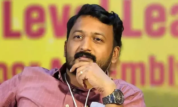 രാഹുൽ മാങ്കൂട്ടത്തിലിന് ആശ്വാസം; ആദ്യ ബലാത്സം​ഗക്കേസിലെ അറസ്റ്റിനുള്ള വിലക്ക് നീട്ടി ഹൈക്കോടതി