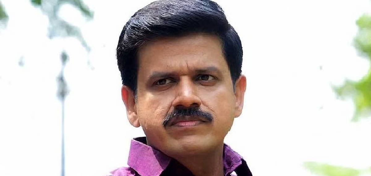 സന്ദീപ് വാര്യരെ ചോദ്യം ചെയ്യാൻ SIT; മനപ്പൂർവ്വം ഇരയുടെ ഐഡന്‍റിറ്റി വെളിപ്പെടുത്തിയിട്ടില്ലെന്ന് പ്രതികരണം