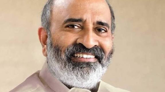 മുന്‍ മന്ത്രി മാത്യു ടി തോമസ് എം എല്‍ എയുടെ പേര് വോട്ടര്‍ പട്ടികയില്‍ ചേര്‍ക്കാന്‍ കഴിയുമെന്ന് പത്തനംതിട്ട ജില്ലാ കലക്ടര്‍ എസ് പ്രേം കൃഷ്ണൻ