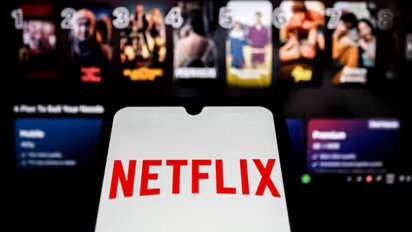 സിനിമാ, സിരീസ് പ്രേമികളെ അമ്പരപ്പിക്കുന്ന കളക്ഷന്‍ നെറ്റ്ഫ്ലിക്സിലേക്ക്; 7.5 ലക്ഷം കോടി രൂപയുടെ ഏറ്റെടുക്കലുമായി പ്ലാറ്റ്‍ഫോം