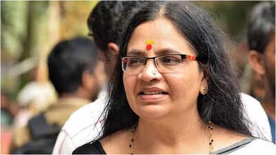 സിനിമാമേഖലയിലെ തൊഴിലാളി സംഘടനയായ ഫെഫ്‌കയിൽ നിന്ന് രാജിവെച്ച് ഡബ്ബിംഗ് ആർട്ടിസ്റ്റ് ഭാഗ്യലക്ഷ്‌മി