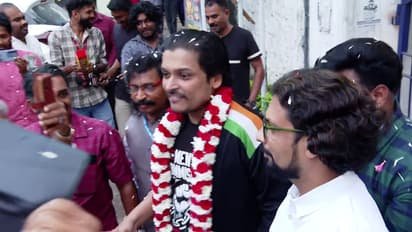 ‘ആ കള്ളം എന്താണെന്ന് പറയാൻ സാധിക്കില്ല, പറഞ്ഞാൽ എന്നെ വീണ്ടും അറസ്റ്റ് ചെയ്യും’; 16 ദിവസത്തിന് ശേഷം രാഹുല്‍ ഈശ്വർ ജയിൽ മോചിതനായി