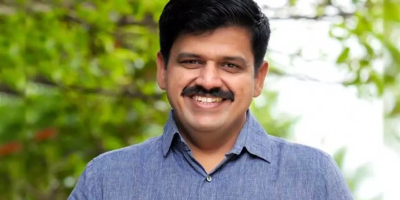 അതിജീവിതയുടെ ഐഡന്റിറ്റി വെളിപ്പെടുത്തിയെന്ന കേസ്; സന്ദീപ് വാര്യര്‍ക്ക് മുന്‍കൂര്‍ ജാമ്യം