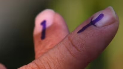 തദ്ദേശ തെരഞ്ഞെടുപ്പ്; യുഡിഎഫിന് എൽഡിഎഫിനെക്കാള്‍ 5.36 ശതമാനം വോട്ട് കൂടുതൽ, തെരഞ്ഞെടുപ്പ് കമ്മീഷന്‍റെ ഔദ്യോഗിക കണക്ക് പുറത്ത്