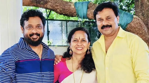 ഡ്രോൺ ഉപയോഗിച്ച് വീട്ടിലെ ദൃശ്യങ്ങൾ പകർത്തി; ചാനലുകൾക്കെതിരെ പരാതിയുമായി ദിലീപിന്റെ സഹോദരി