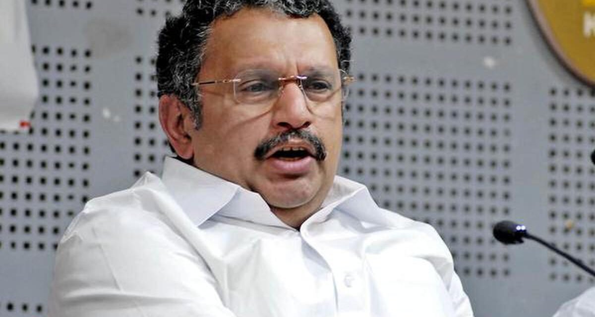 ഗുരുവായൂർ സീറ്റ് വെച്ചുമാറ്റം ചർച്ചയിൽ; സ്ഥാനാർഥിയായി എത്തുക കെ. മുരളീധരനോ പ്രതാപനോ?