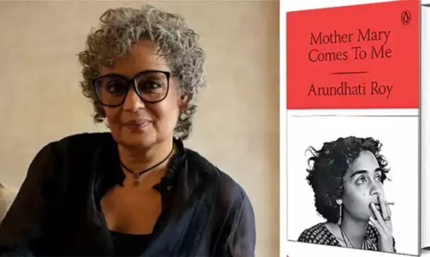 അരുന്ധതി റോയിയുടെ ‘മദർ മേരി കംസ് ടു മി’ക്കെതിരായ ഹർജി സുപ്രീം കോടതി തള്ളി