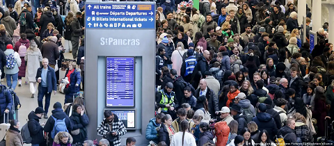 ഇംഗ്ലീഷ് ചാനൽ ടണലിൽ വൈദ്യുതി തടസ്സം; റെയിൽ ഗതാഗതം താറുമാറായി