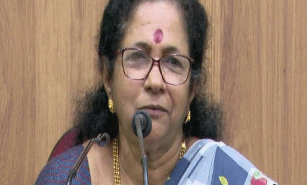 മുകേഷിന്റേത് തീവ്രത കുറഞ്ഞ പീഡനം, രാഹുലിന്റേത് തീവ്രത കൂടിയത്: ലസിത നായര്‍