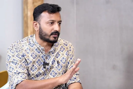 ഒളിവിലിരുന്ന് രാഹുൽ മാങ്കൂട്ടത്തിൽ; യുവതിക്കെതിരെ കൂടുതൽ തെളിവുകൾ കോടതിയിൽ നൽകി