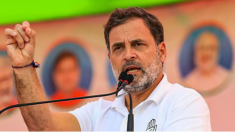 മയക്കുമരുന്നും അനധികൃത മദ്യവും നാട് മുടിക്കുന്നു; ഗുജറാത്ത് മുങ്ങുകയാണ്: രാഹുൽ ഗാന്ധി