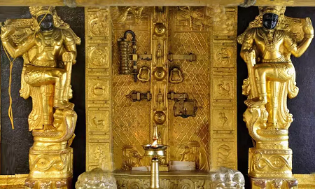 മണ്ഡലപൂജയോട് അനുബന്ധിച്ച് ശബരിമലയില്‍ ദര്‍ശനത്തിന് നിയന്ത്രണം