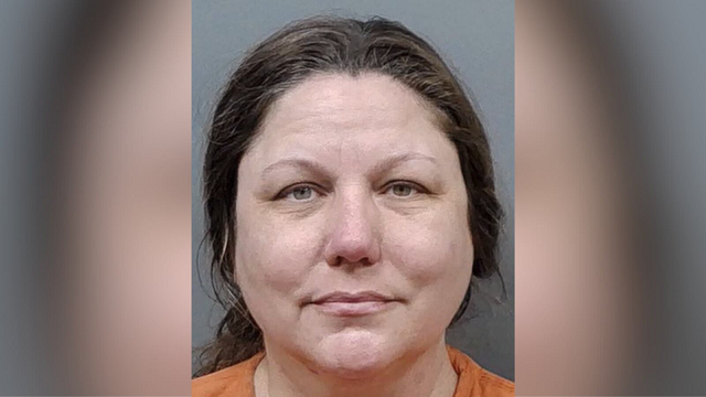 ഫ്‌ളോറിഡയിൽ രണ്ട് മുൻഭർത്താക്കന്മാരെ വെടിവെച്ചുകൊന്ന 51കാരി അറസ്റ്റിൽ