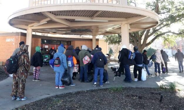 ഡാലസിലെ കഠിനമായ ശൈത്യത്തെ നേരിടാൻ താൽക്കാലിക അഭയകേന്ദ്രം