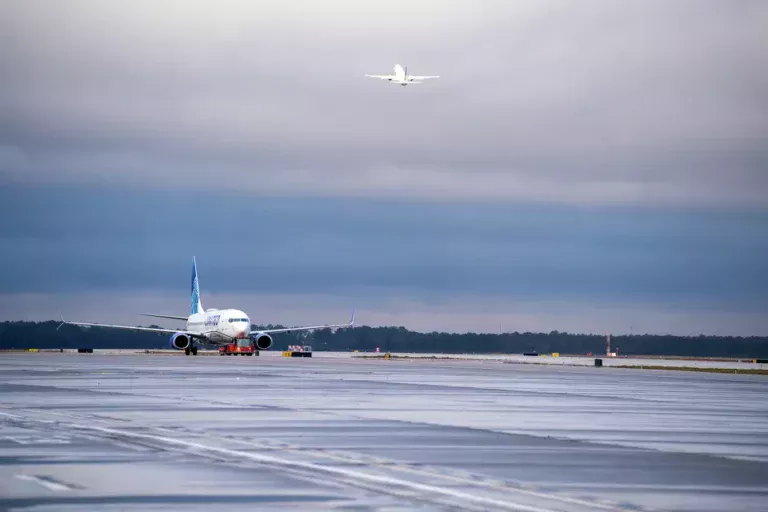 അതിശൈത്യം: ഹൂസ്റ്റണിൽ മഞ്ഞും വൈദ്യുതി തടസ്സവും തുടരുന്നു