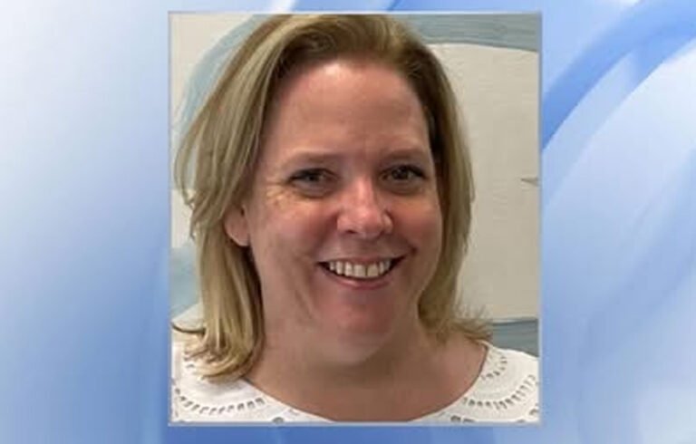 അധ്യാപികയെ വീട്ടിൽ അതിക്രമിച്ചു കയറി കൊലപ്പെടുത്തി: പ്രതി പിടിയിൽ