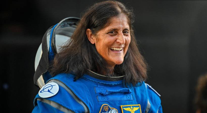 ബഹിരാകാശ വിസ്മയം പടിയിറങ്ങുന്നു: 27 വർഷത്തെ ഐതിഹാസിക യാത്രയ്ക്ക് വിരാമമിട്ട് സുനിത വില്യംസ്