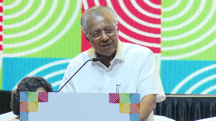 ലോക കേരള സഭ പ്രവാസി മലയാളികളുടെ ആഗോളവേദിയായി മാറി: മുഖ്യമന്ത്രി