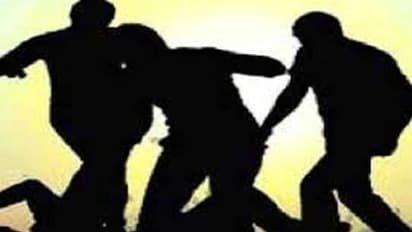 തുടക്കം ഷൂസ് തട്ടി കളിക്കുന്നതുമായി ബന്ധപ്പെട്ട തർക്കം; വർക്കലയിൽ ഒമ്പതാം ക്ലാസ് വിദ്യാർത്ഥികൾ തമ്മിൽ സംഘട്ടനം