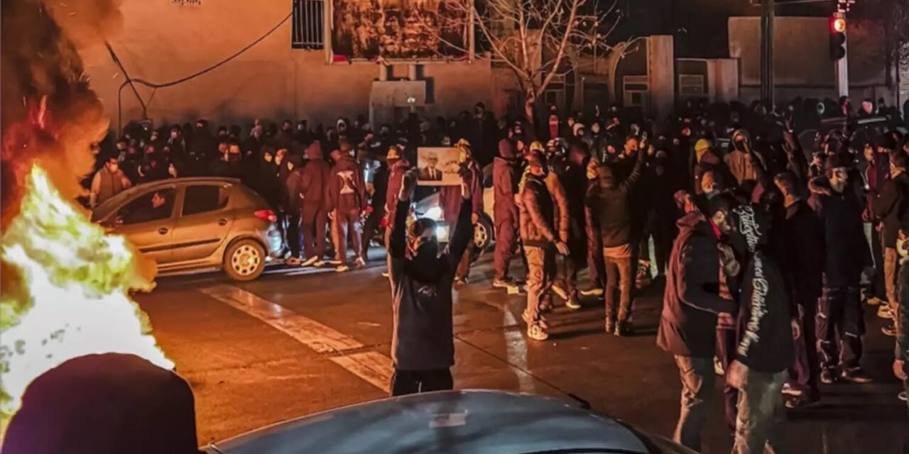 ഹെൽപ് ഈസ് ഓൺ ദ വേ’! ജ്യോതീം വന്നില്ല തീയും വന്നില്ല … ട്രംപ്ച തിച്ചെന്ന് ഇറാനിലെ പ്രക്ഷോഭകർ