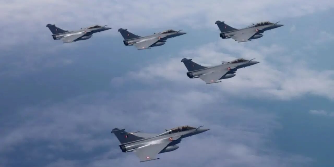 114 റഫാൽ ഇന്ത്യ വാങ്ങുന്നു; ചൈനയിൽനിന്ന് കൂടുതൽ വിമാനങ്ങൾ വാങ്ങാൻ പാകിസ്താൻ