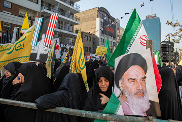 ഇറാനിൽ പ്രക്ഷോഭം പടരുന്നു: പ്രകടനക്കാരും സുരക്ഷാ സേനയും തമ്മിൽ രൂക്ഷമായ ഏറ്റുമുട്ടൽ