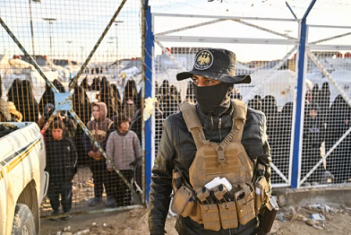 സിറിയയിൽനിന്ന് 150 ഇസ്ലാമിക് സ്റ്റേറ്റ് തടവുകാരെ ഇറാഖിലേക്ക് മാറ്റി യുഎസ് സൈന്യം