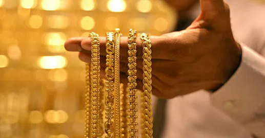 സ്വർണ്ണക്കടകൾക്ക് പോലീസ് സുരക്ഷ വർദ്ധിപ്പിച്ചു: രാത്രികാല പട്രോളിംഗ് ശക്തമാക്കാൻ നിർദ്ദേശം